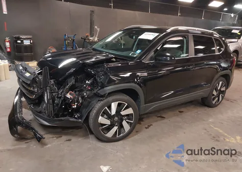 2024 Volkswagen Taos 1.5T Sel z USA, uszkodzony, nr VIN 3VV4X7B23RM056126